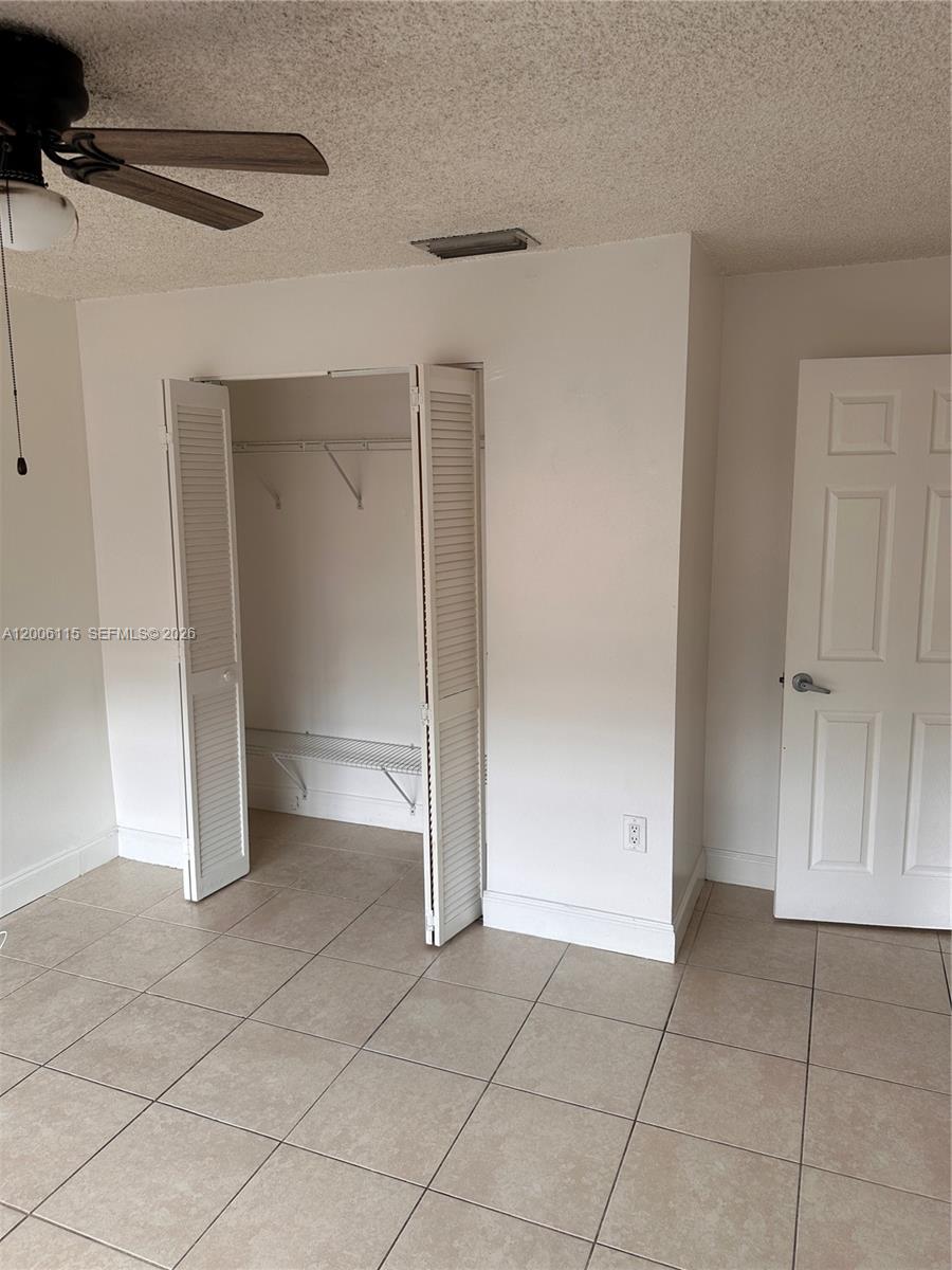 LAKE & TENNIS VILLAS PH 1 - Residential Lease