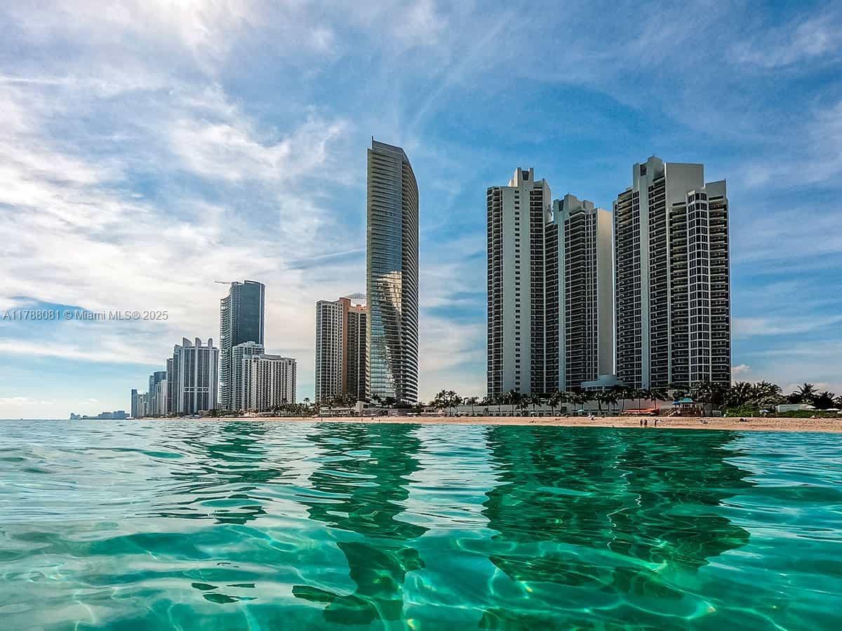 Rental Property at 19390 Collins Ave 518, Sunny Isles Beach, Miami-Dade County, Florida - Bedrooms: 1 
Bathrooms: 2  - $2,240 MO.
