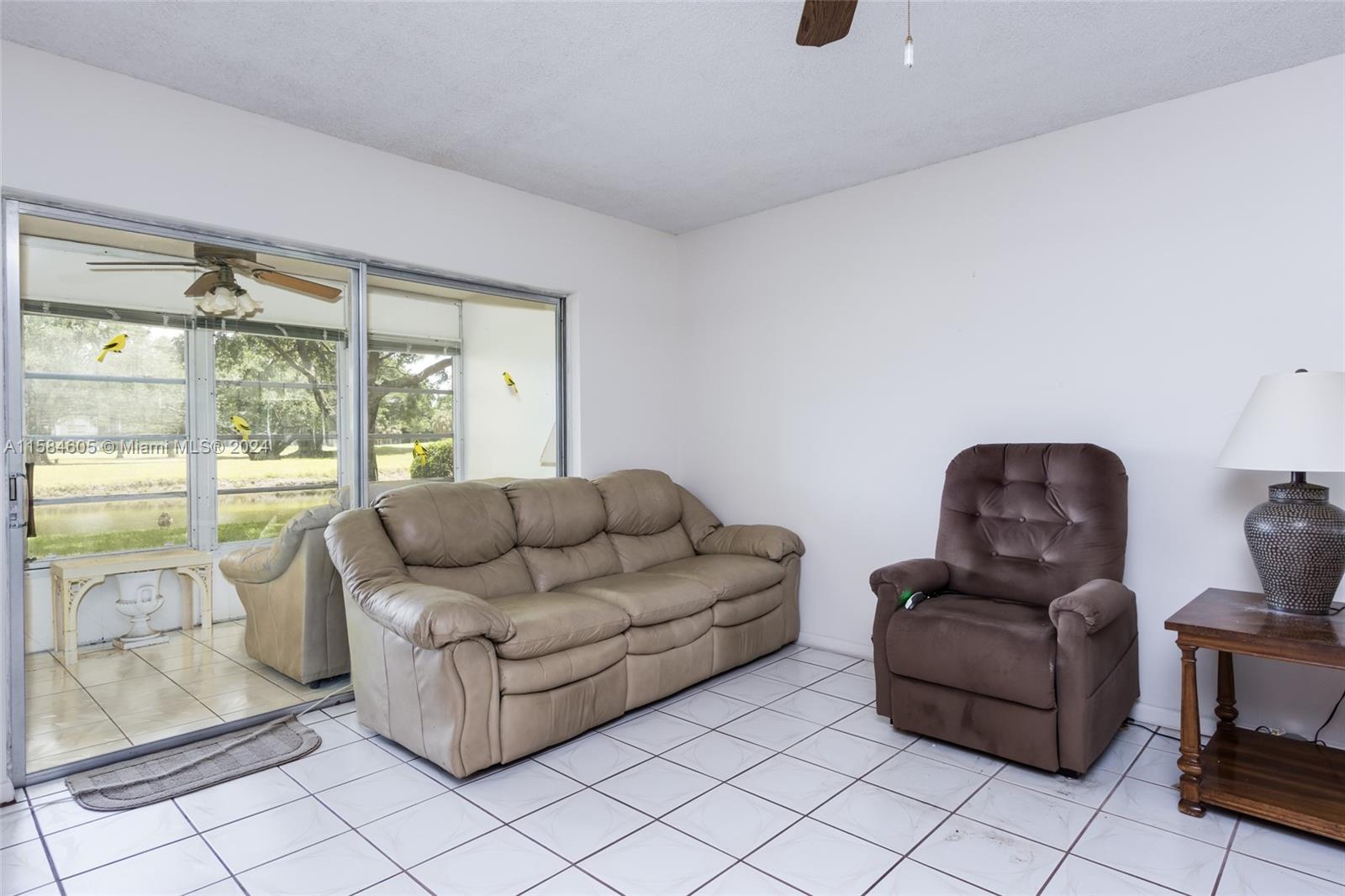 ORIOLE GOLF & TENNIS CLUB - Residential