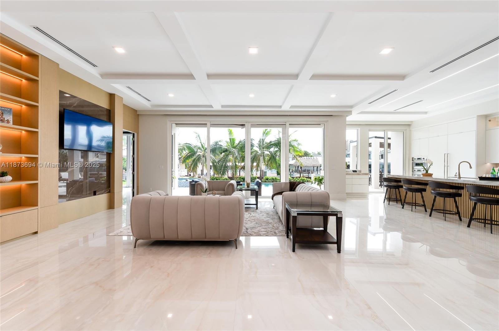 VENETIAN ISLES 1ST SEC - Residential