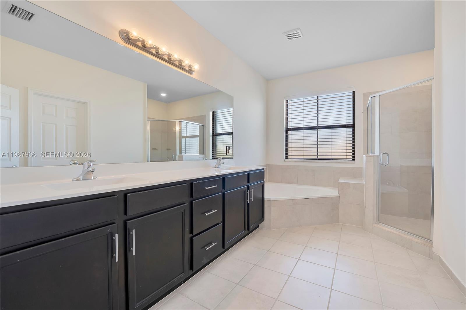 AQUABELLA SECTION TWO - Residential