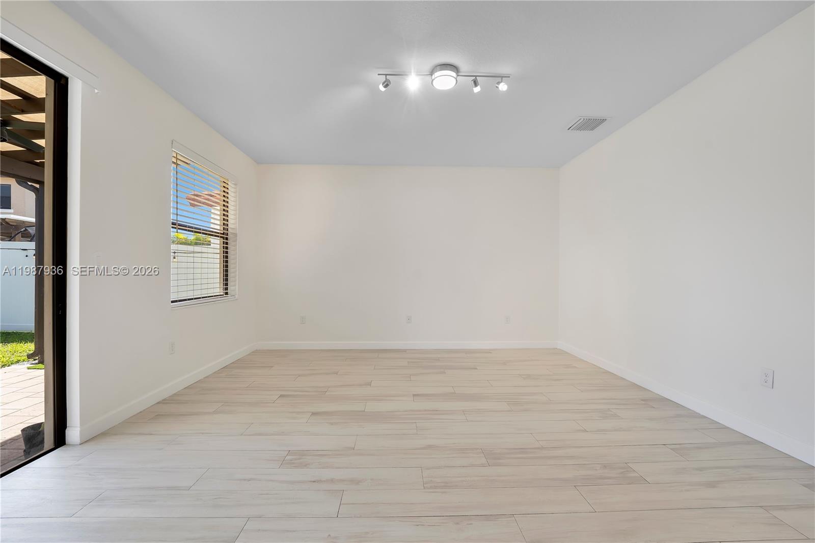 AQUABELLA SECTION TWO - Residential