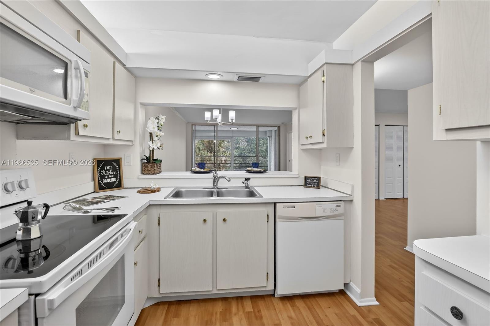 CONDO 2 OF SABAL PALM CON - Residential