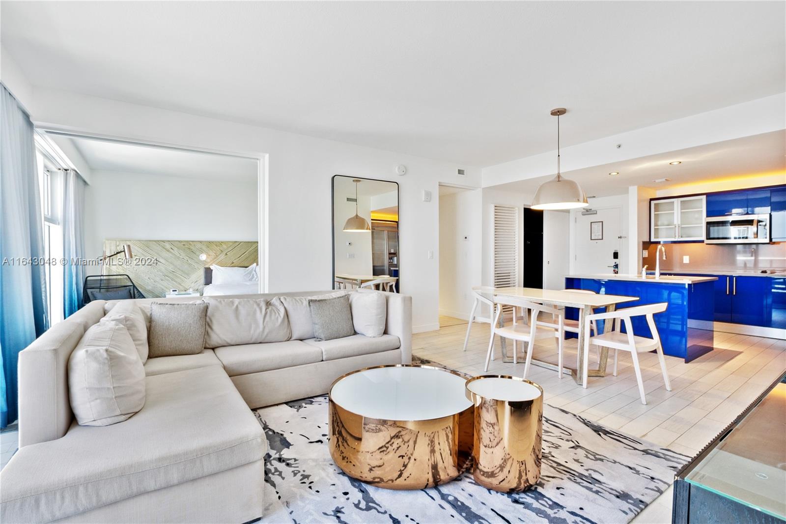 FORT LAUDERDALE RESIDENCE - Residential