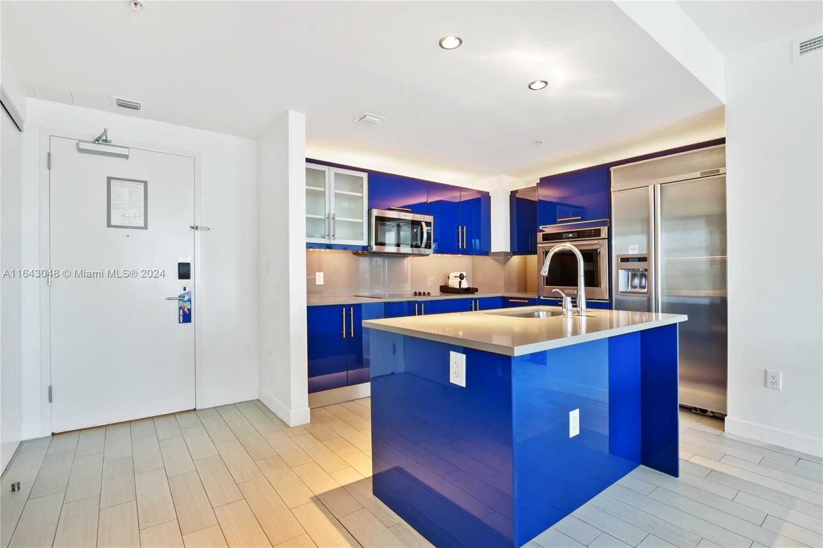 FORT LAUDERDALE RESIDENCE - Residential