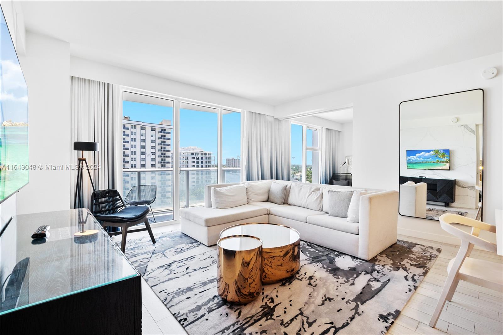 FORT LAUDERDALE RESIDENCE - Residential