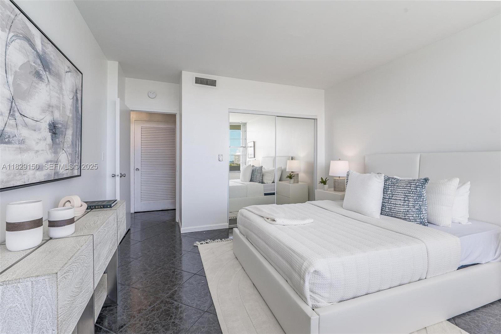 MEDITERRANEAN APARTMENTS - Residential