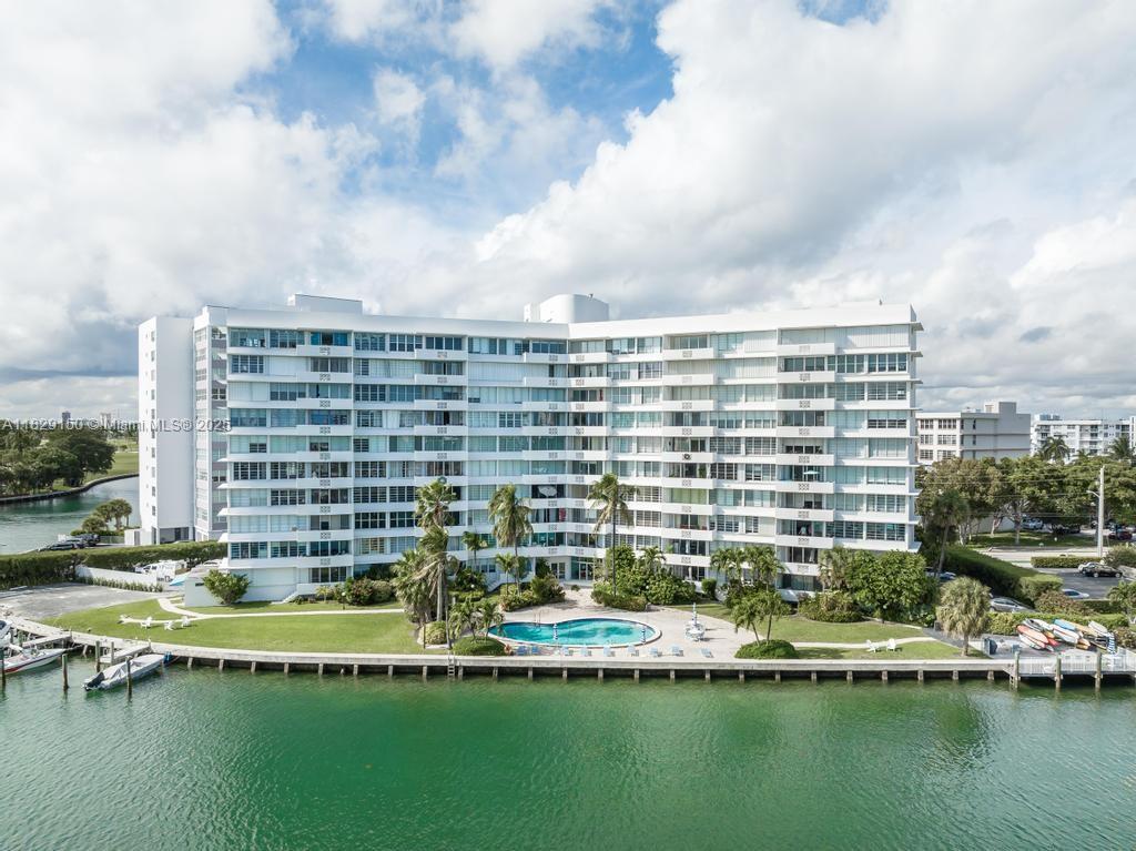 MEDITERRANEAN APARTMENTS - Residential