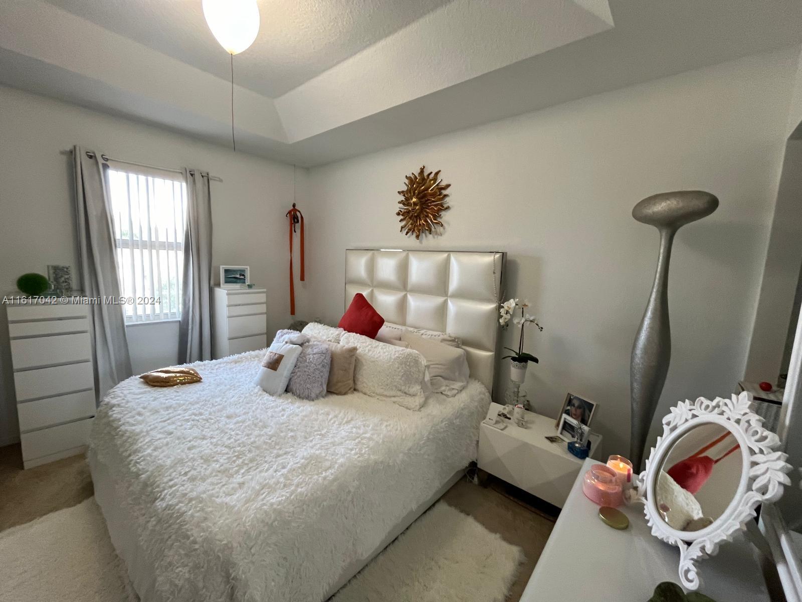 ST MORTIZ AT DORAL CONDO - Residential