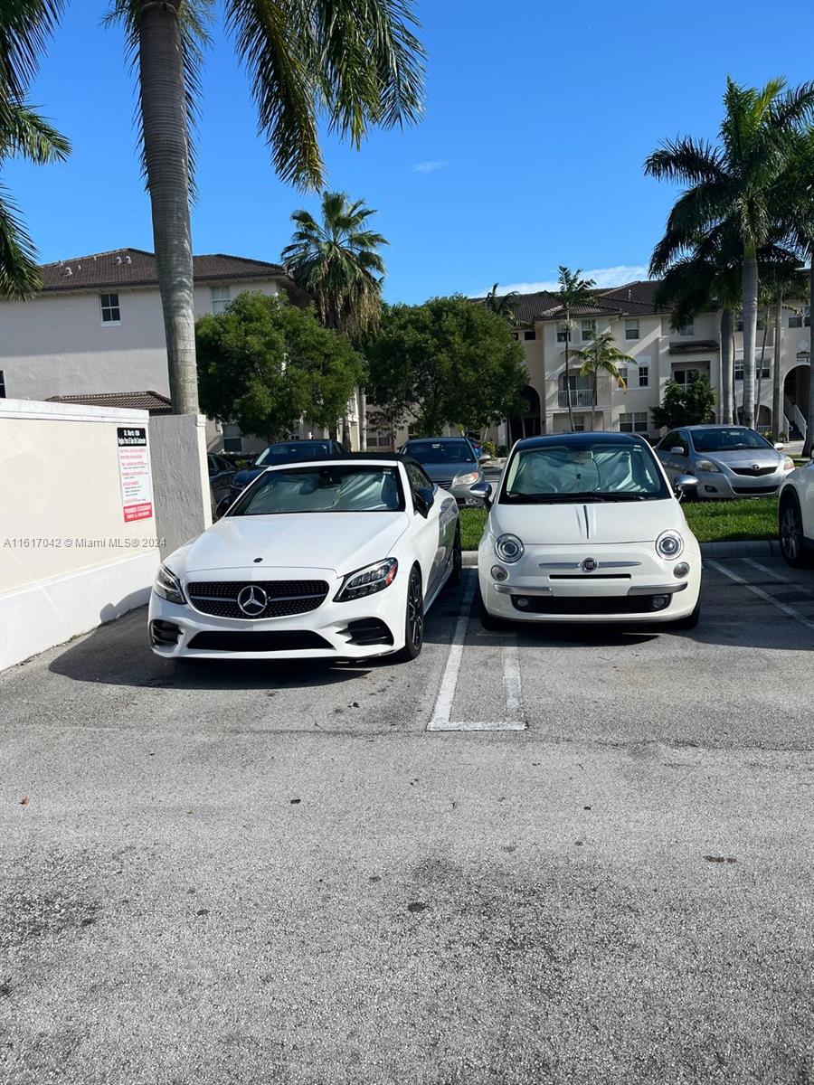 ST MORTIZ AT DORAL CONDO - Residential
