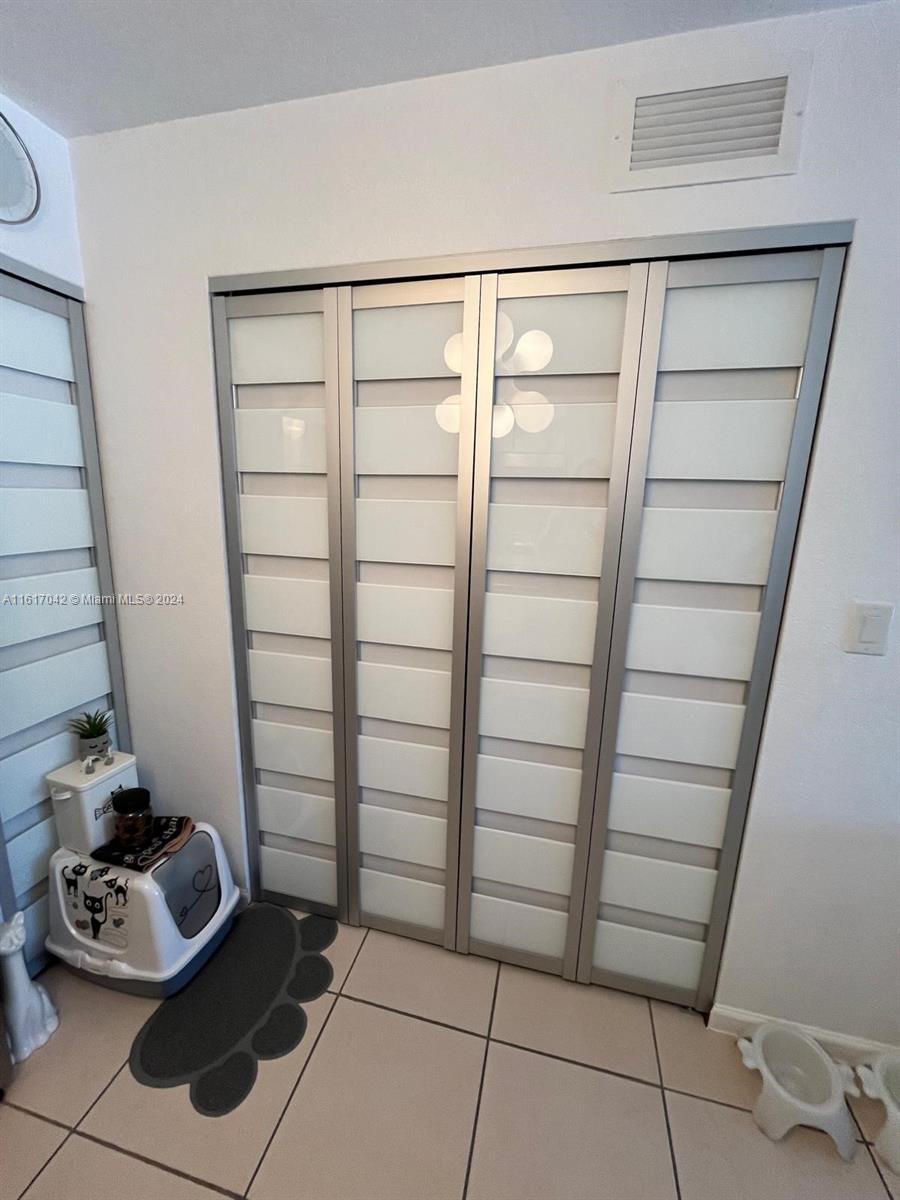 ST MORTIZ AT DORAL CONDO - Residential