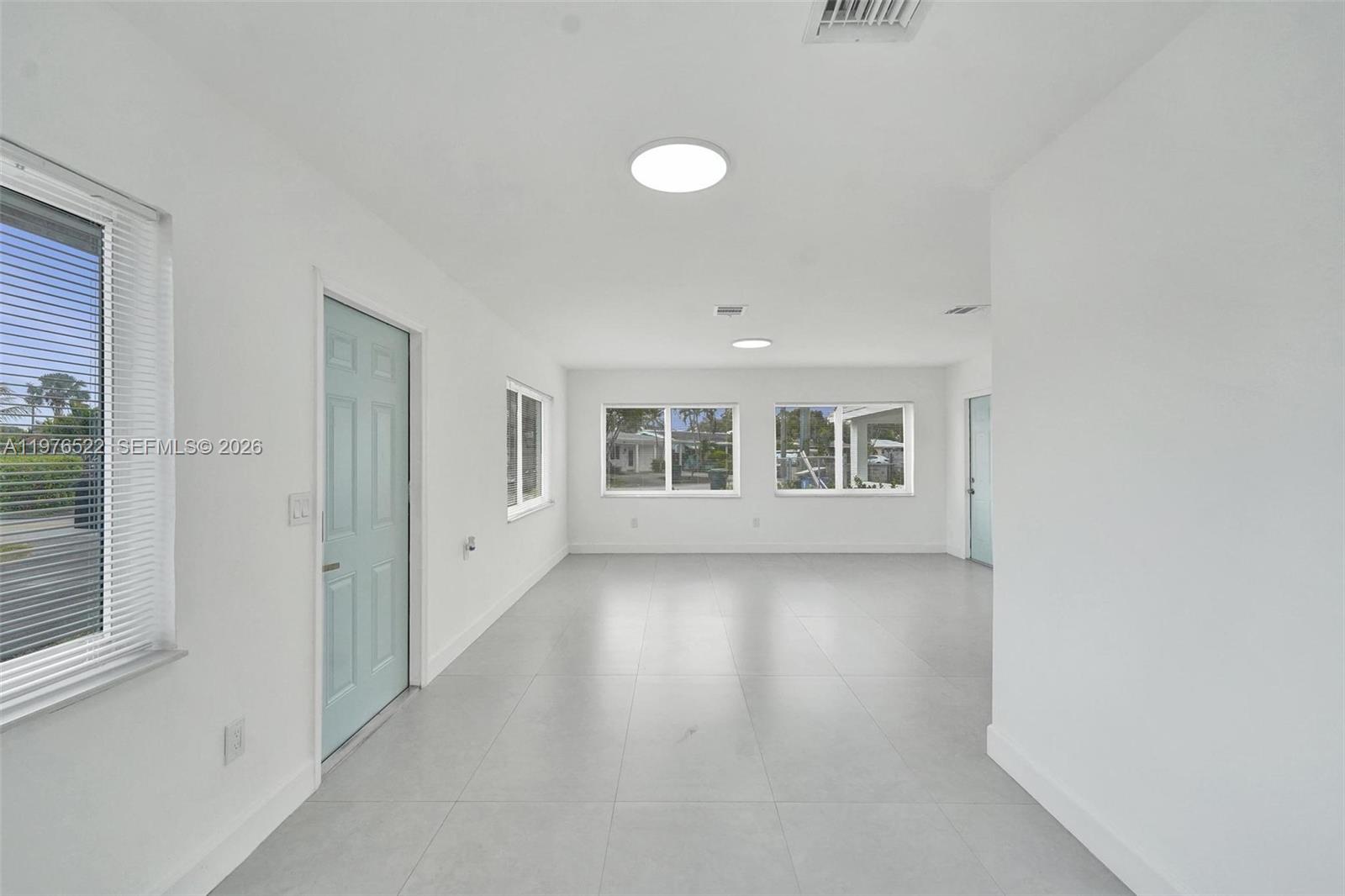 NORTH ANDREWS GARDENS FIR - Residential