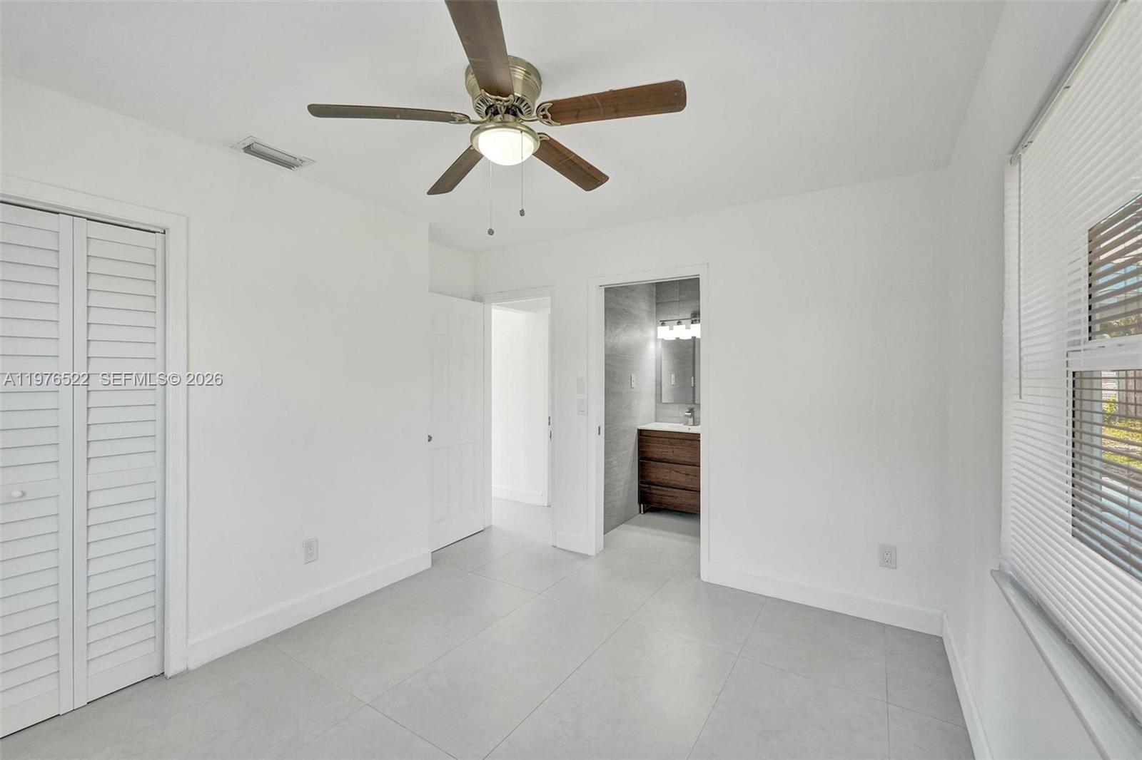 NORTH ANDREWS GARDENS FIR - Residential