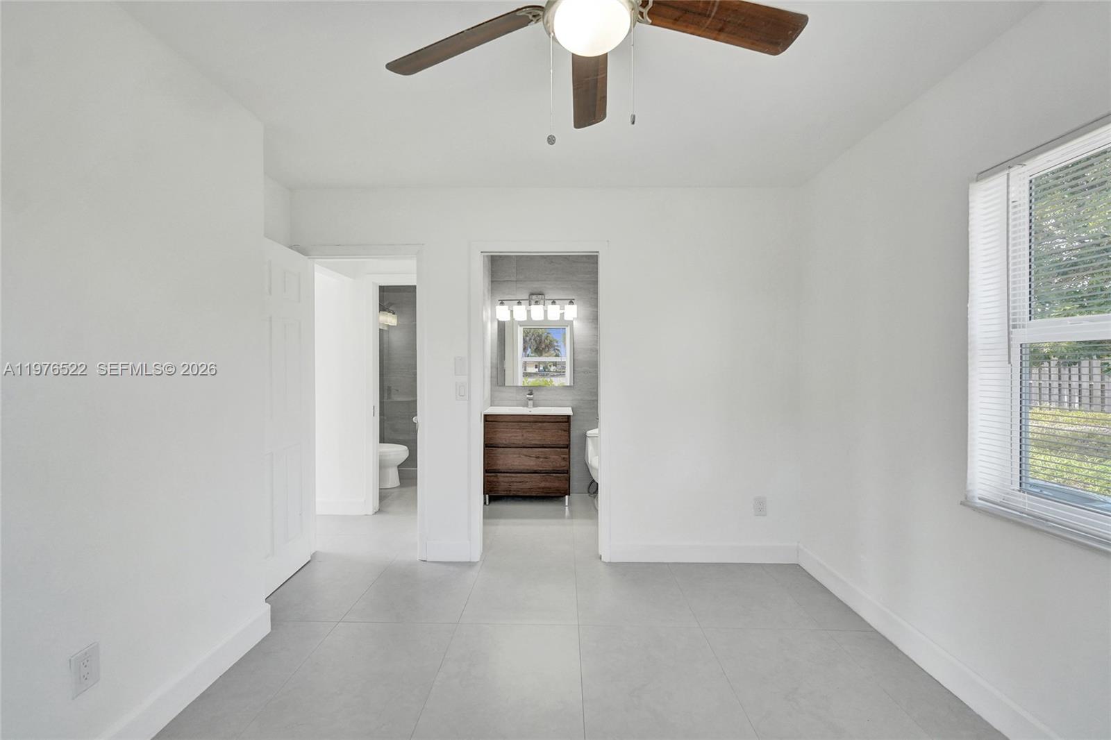 NORTH ANDREWS GARDENS FIR - Residential