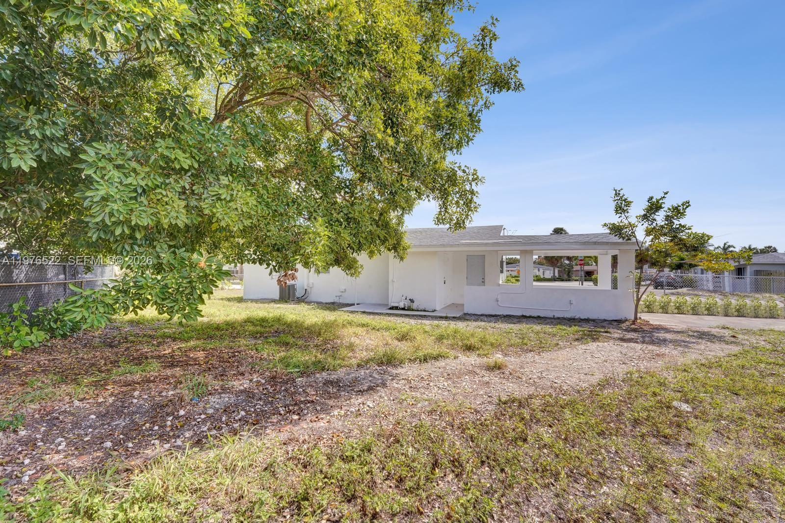 NORTH ANDREWS GARDENS FIR - Residential