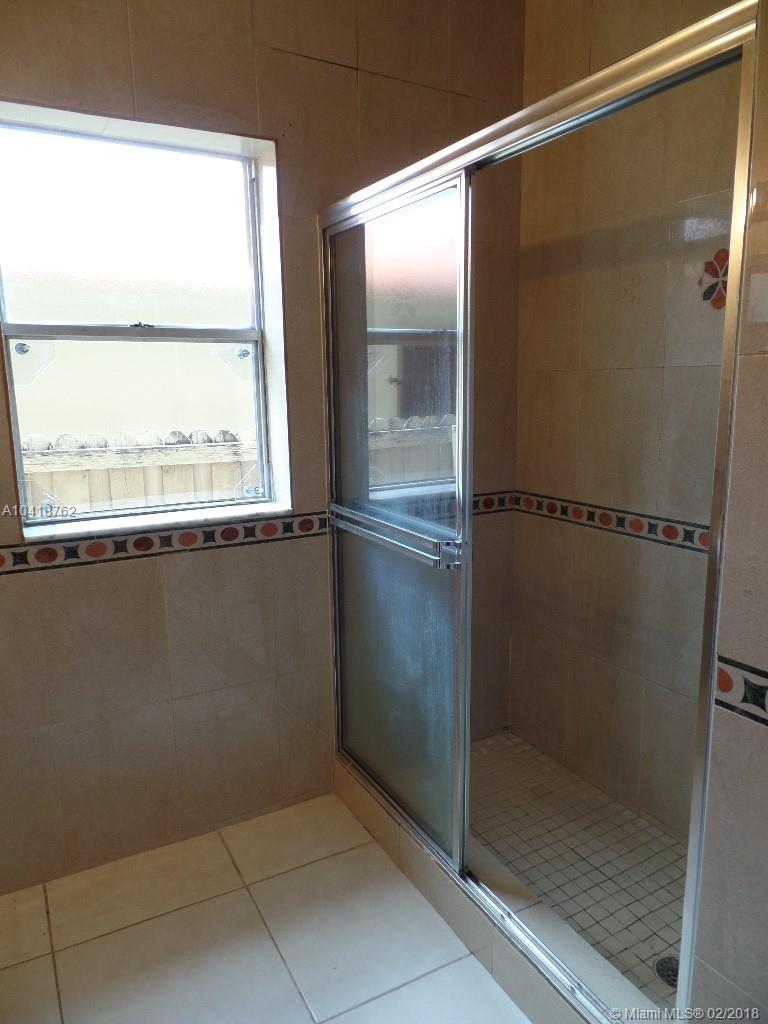 ENGLEWOOD - Residential