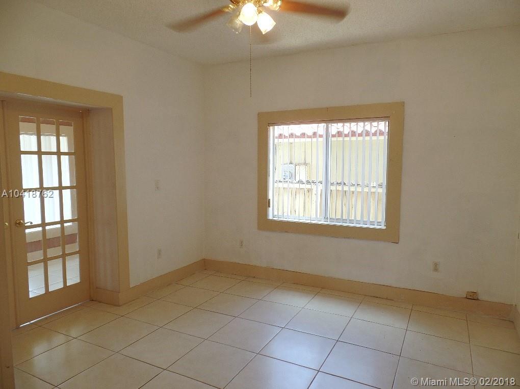 ENGLEWOOD - Residential