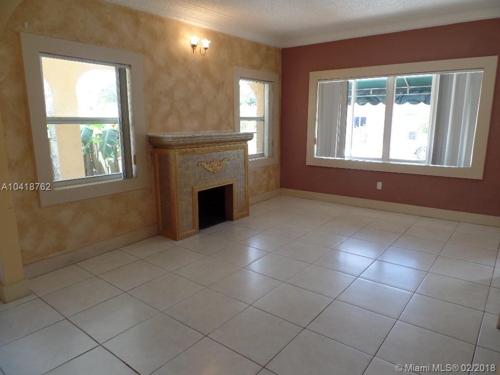 ENGLEWOOD - Residential