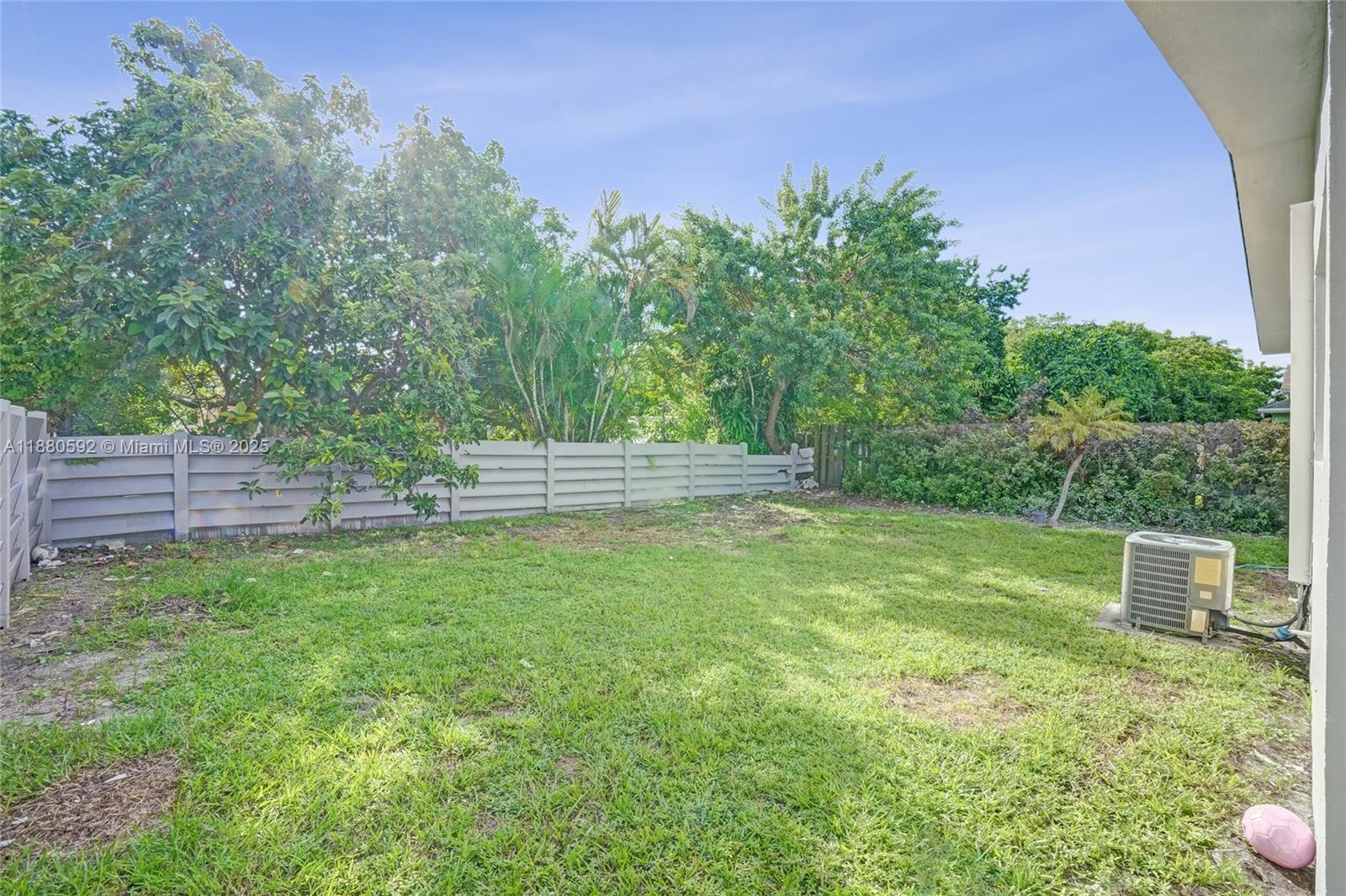 TOWN OF HALLANDALE B-13 - Residential Lease