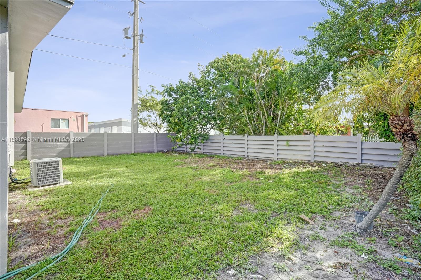 TOWN OF HALLANDALE B-13 - Residential Lease