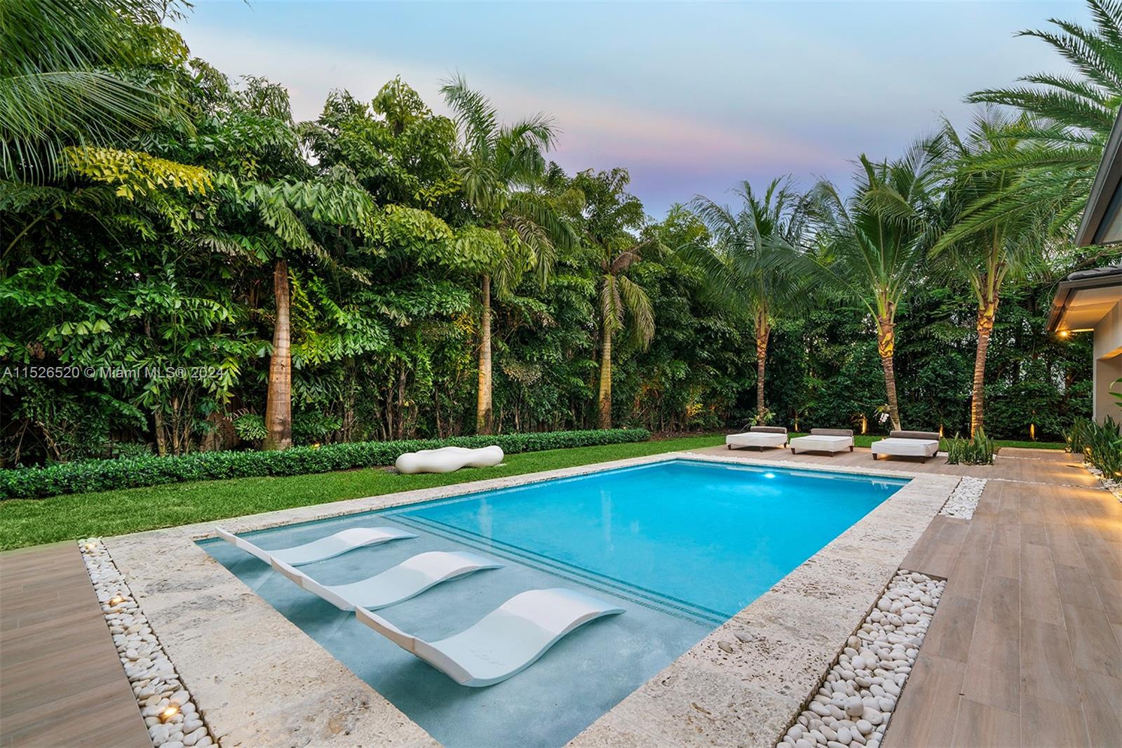 NORTH KENDALL - Residential