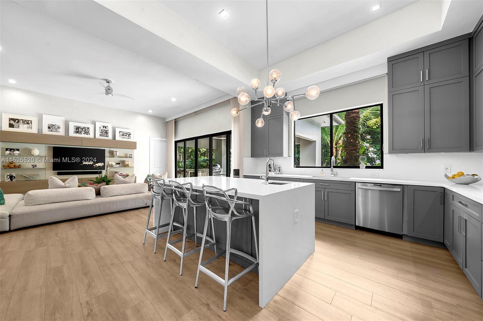 NORTH KENDALL - Residential