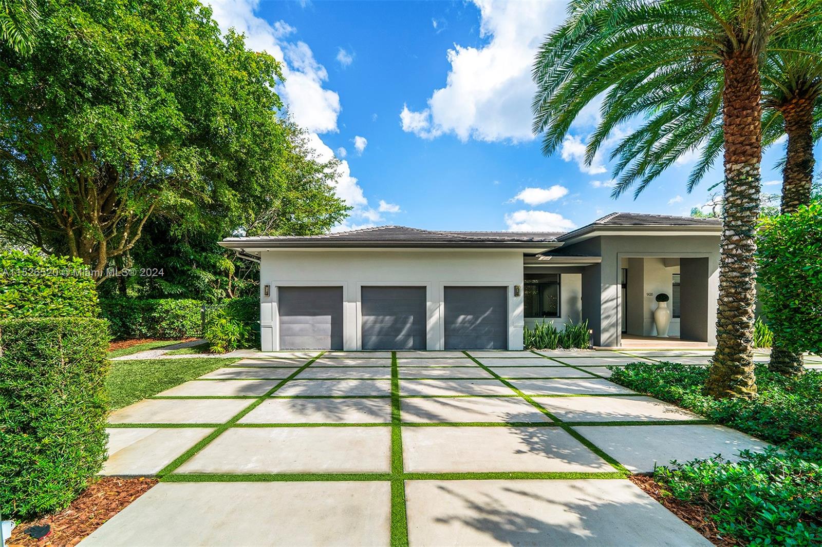 NORTH KENDALL - Residential