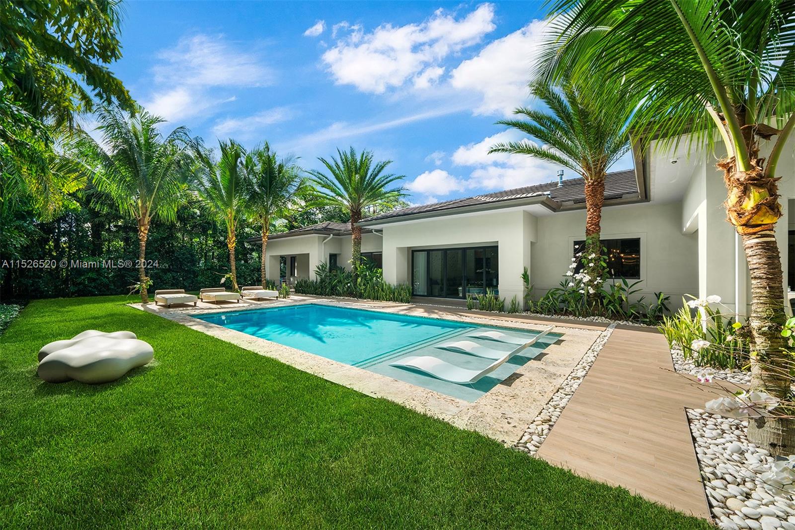 NORTH KENDALL - Residential