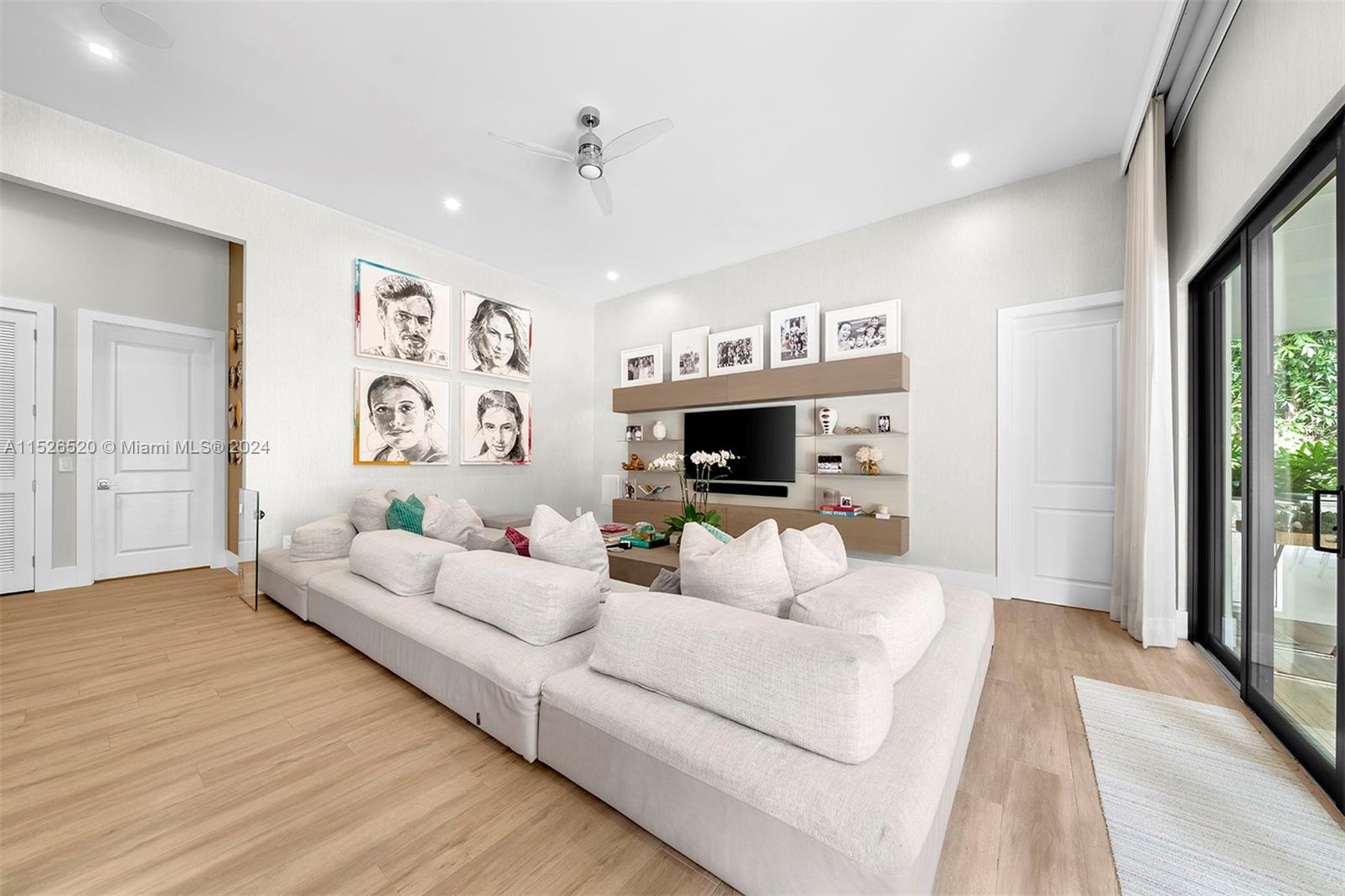 NORTH KENDALL - Residential