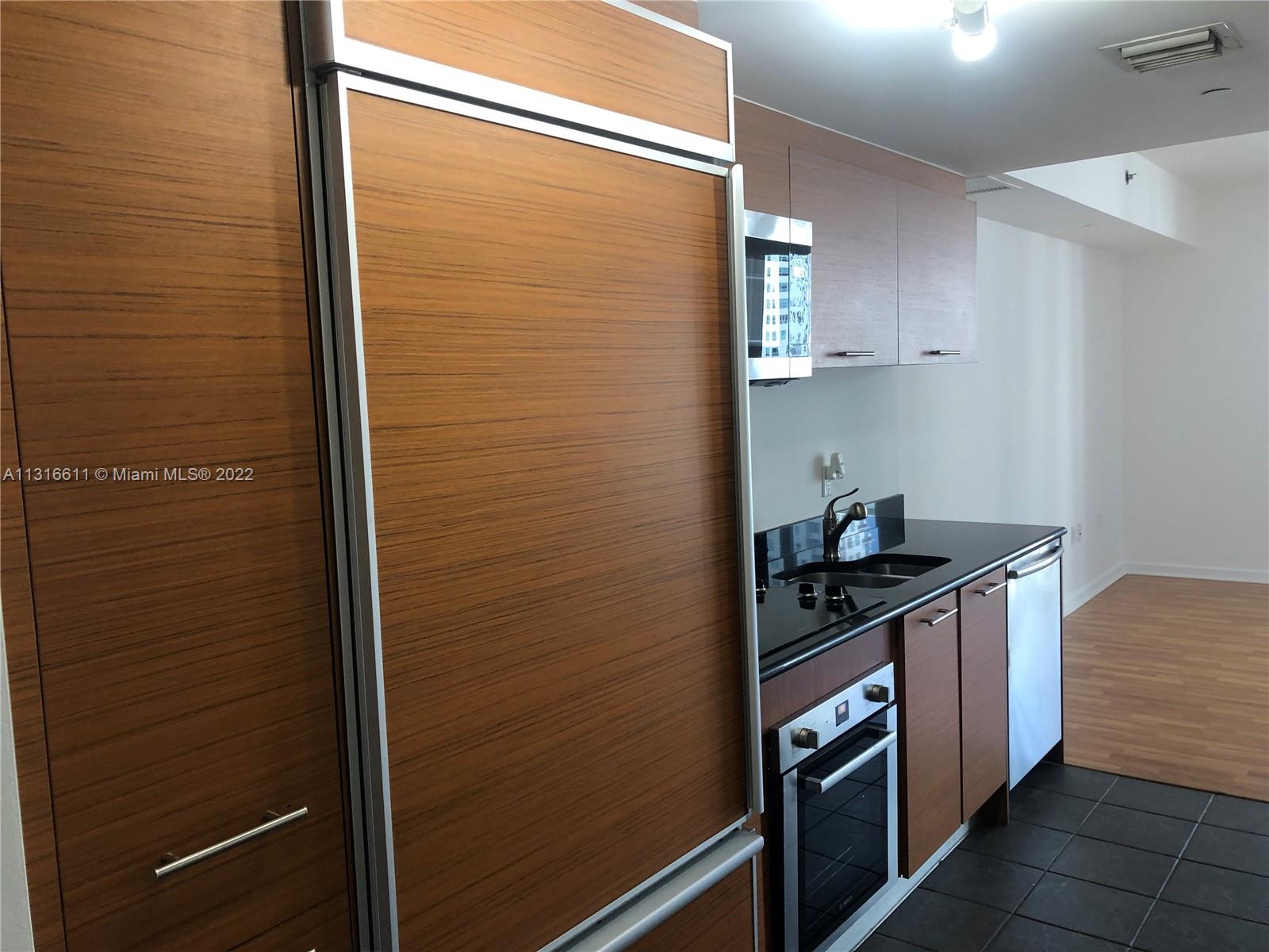 50 BISCAYNE CONDO - Residential Lease