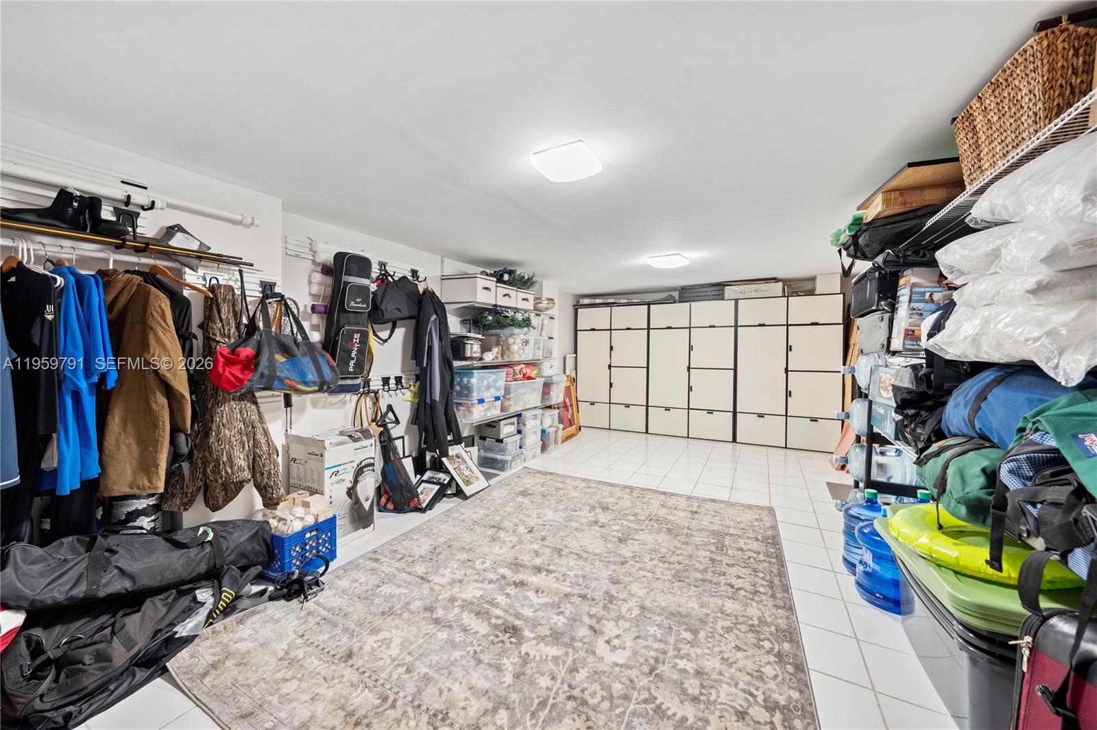 GABLES ESTATES NO 3 - Residential