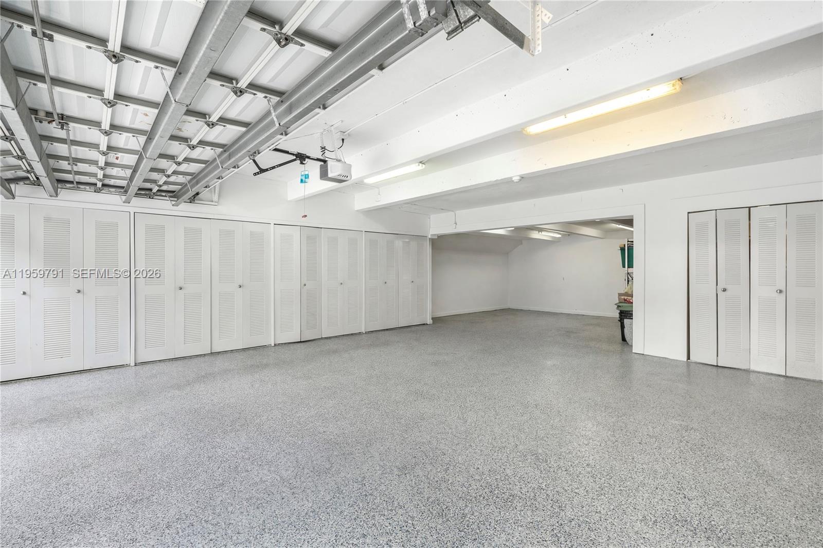 GABLES ESTATES NO 3 - Residential