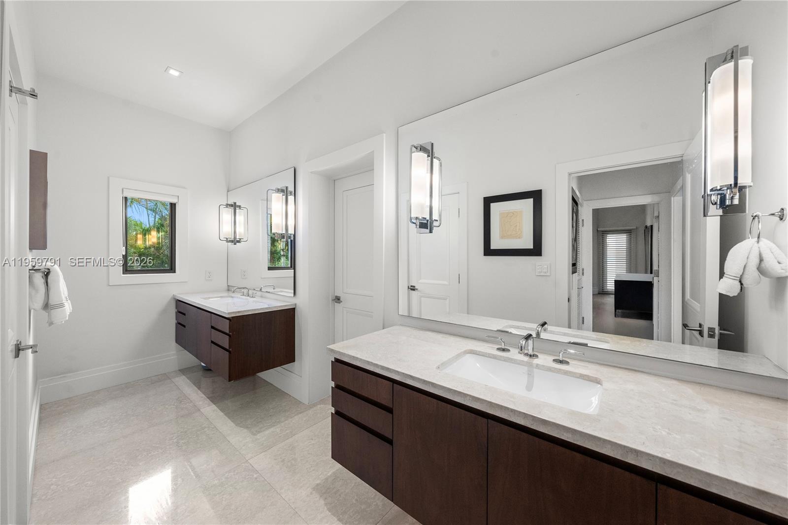 GABLES ESTATES NO 3 - Residential