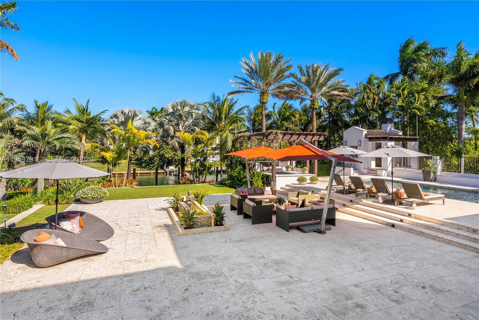 GABLES ESTATES NO 3 - Residential