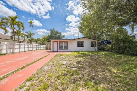 MLS: A11784636