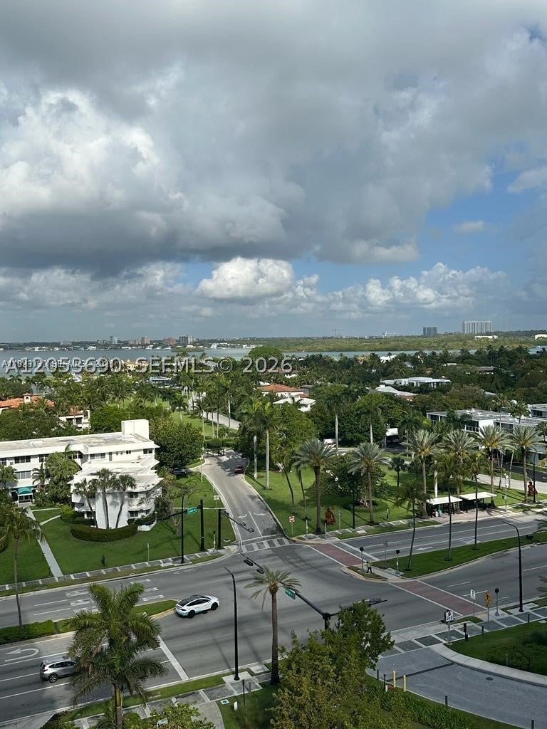 10185 Collins Ave 1103