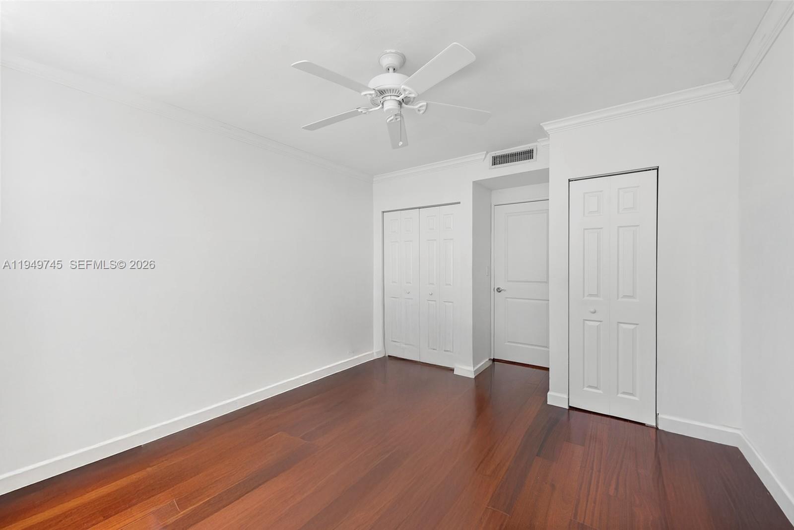 BRICKELL BAY TOWER CONDO - Residential