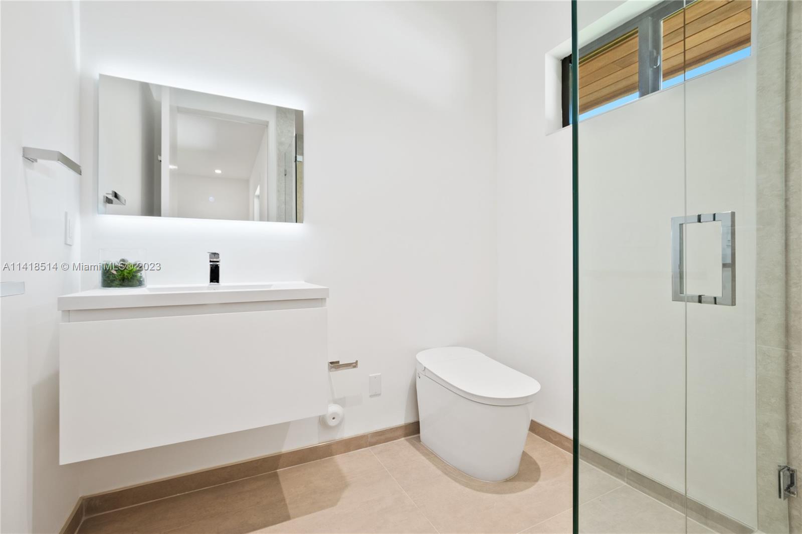 BRUCE-LAURIE SUB - Residential