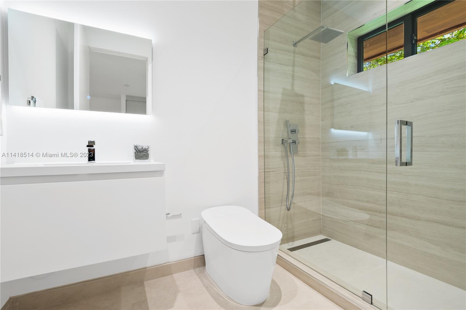 BRUCE-LAURIE SUB - Residential