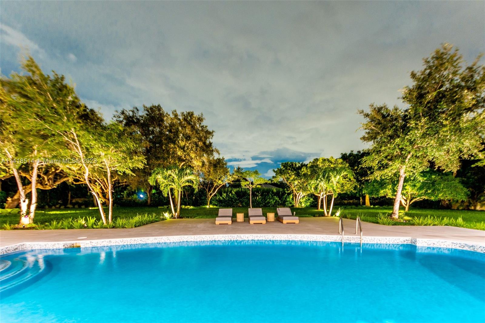 BRUCE-LAURIE SUB - Residential