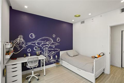 Tiny photo for 16385 NE Biscayne Blvd #1601+2 Parkings, North Miami Beach, FL 33160 (MLS # A12005815)