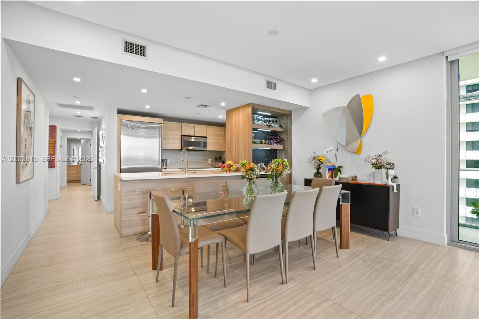 THE HARBOUR NORTH CONDO - Residential