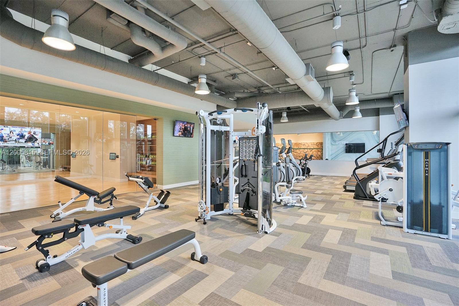 THE HARBOUR NORTH CONDO - Residential