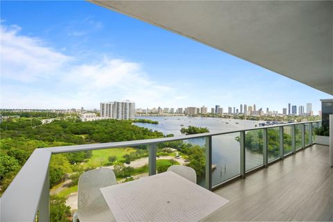 Tiny photo for 16385 NE Biscayne Blvd #1601+2 Parkings, North Miami Beach, FL 33160 (MLS # A12005815)