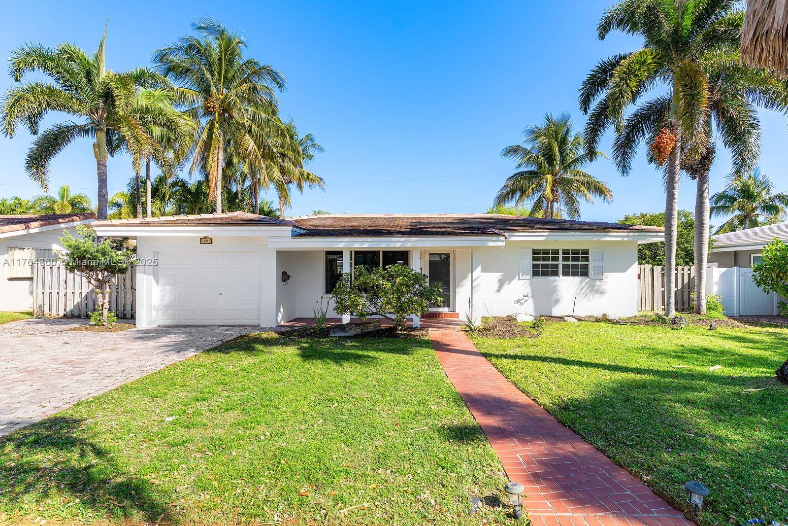 Property for Sale at 2201 Ne 52nd St, Fort Lauderdale, Broward County, Florida - Bedrooms: 3 
Bathrooms: 2  - $769,999