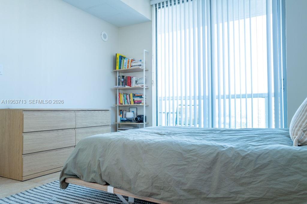 GALLERY ART CONDO - Residential