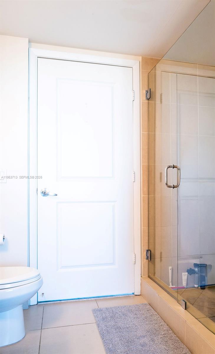 GALLERY ART CONDO - Residential