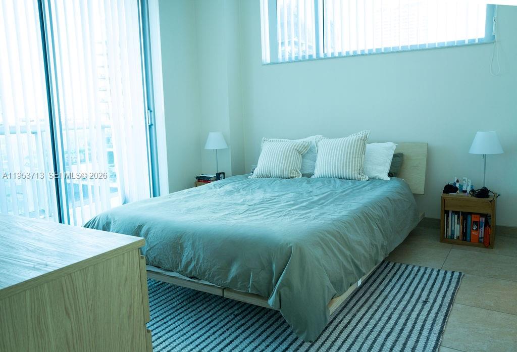 GALLERY ART CONDO - Residential