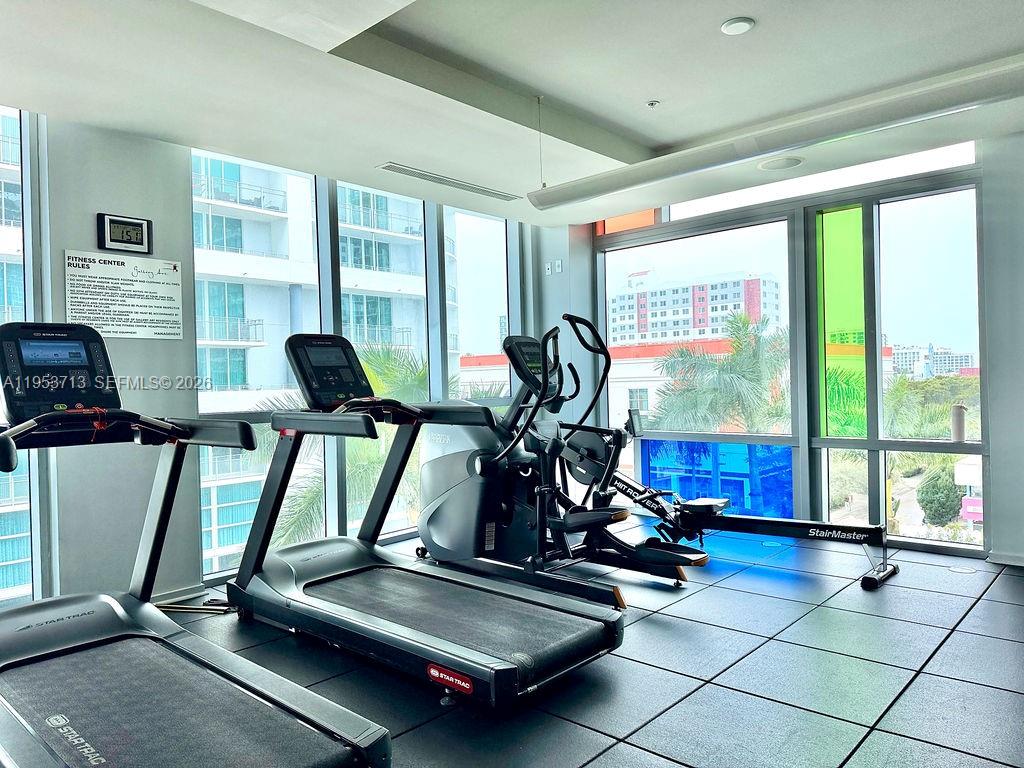 GALLERY ART CONDO - Residential