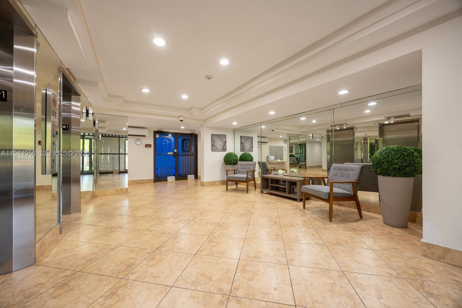 FAIRWAYS RIVIERA NORTH CO - Residential